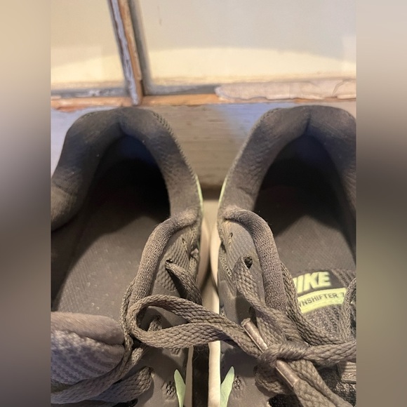 NIKE DOWNSHIFTER - FRESH MINT AND GREY - Picture 3 of 6